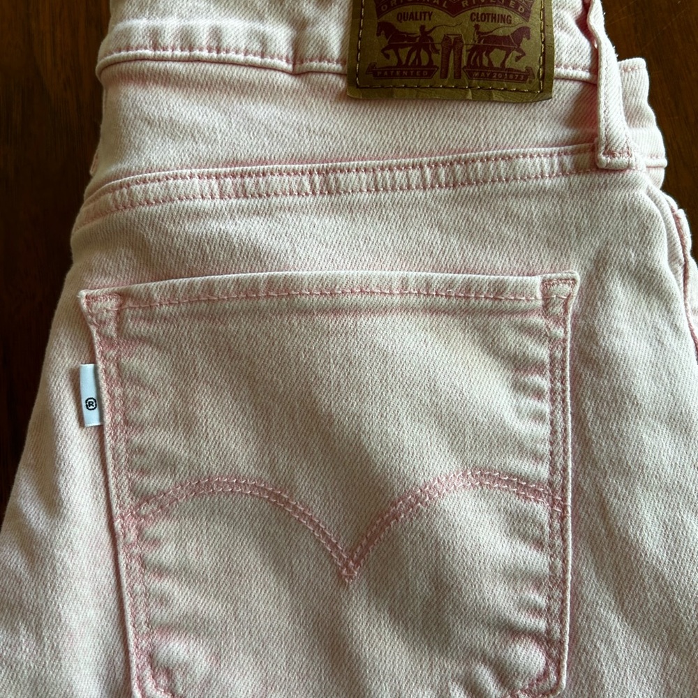 Levi's Women's Pink Jeans